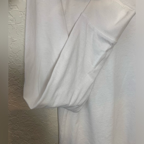 Torrid soft long-sleeved v-neck tee - Picture 4 of 4